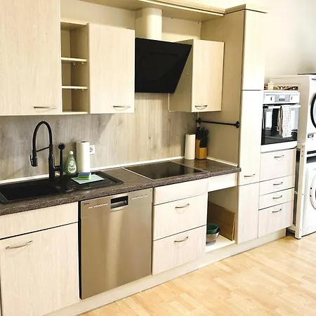 Business & Handwerker - Zentral & Praktisch