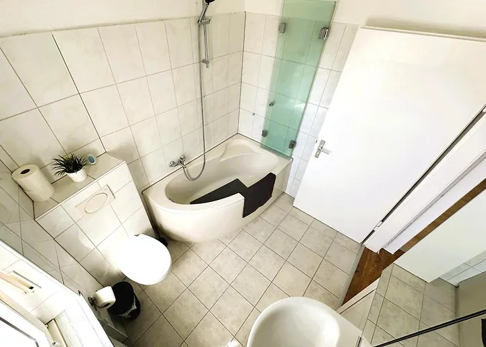 Business & Handwerker - Zentral & Praktisch * Greven