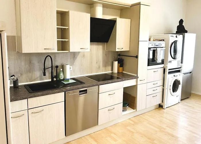 Business & Handwerker - Zentral & Praktisch