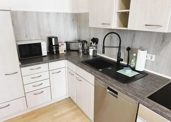 Business & Handwerker - Zentral & Praktisch