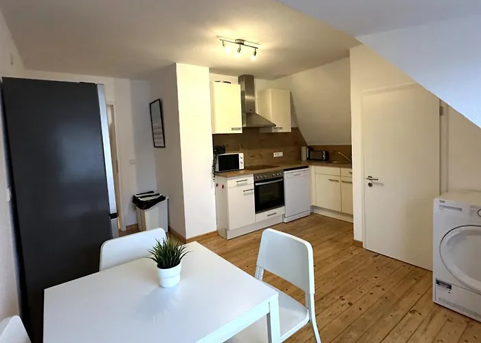 Business & Handwerker - Zentral & Praktisch * Greven