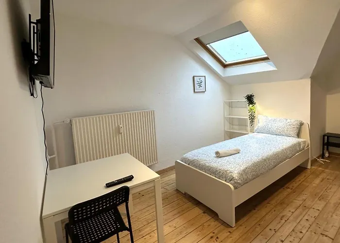 Business & Handwerker - Zentral & Praktisch Apartman