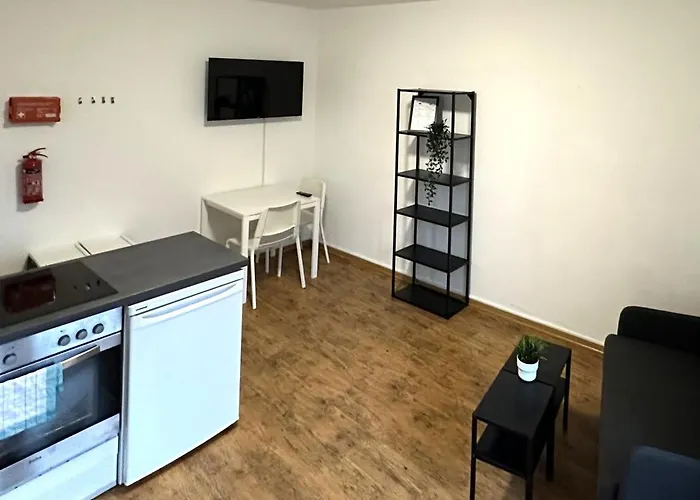 Business & Handwerker - Zentral & Praktisch * Greven